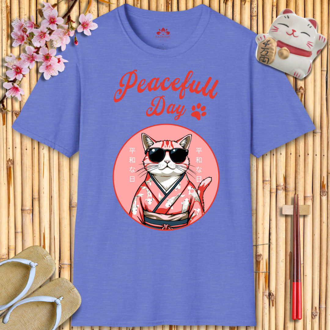 Peacefull Day Cat Unisex Softstyle T-Shirt