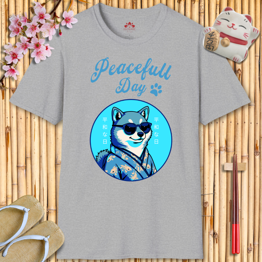 Peacefull Day Shiba Unisex Softstyle T-Shirt